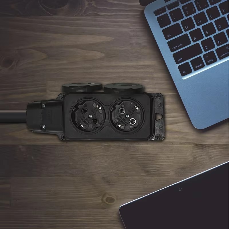 Feyree V2L Cable Discharge Plu - огляд і ціна Outdoor Power Plug